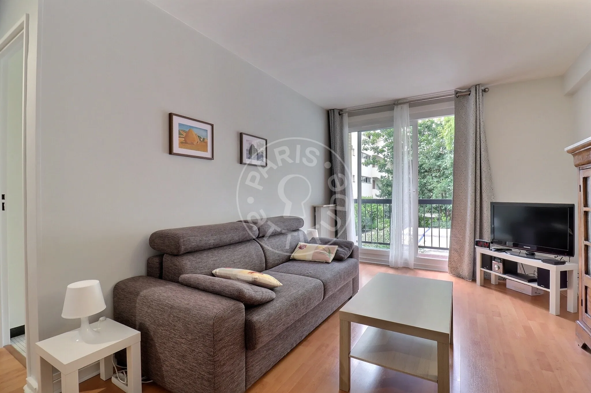 Appartement Rue de la Tour à Paris