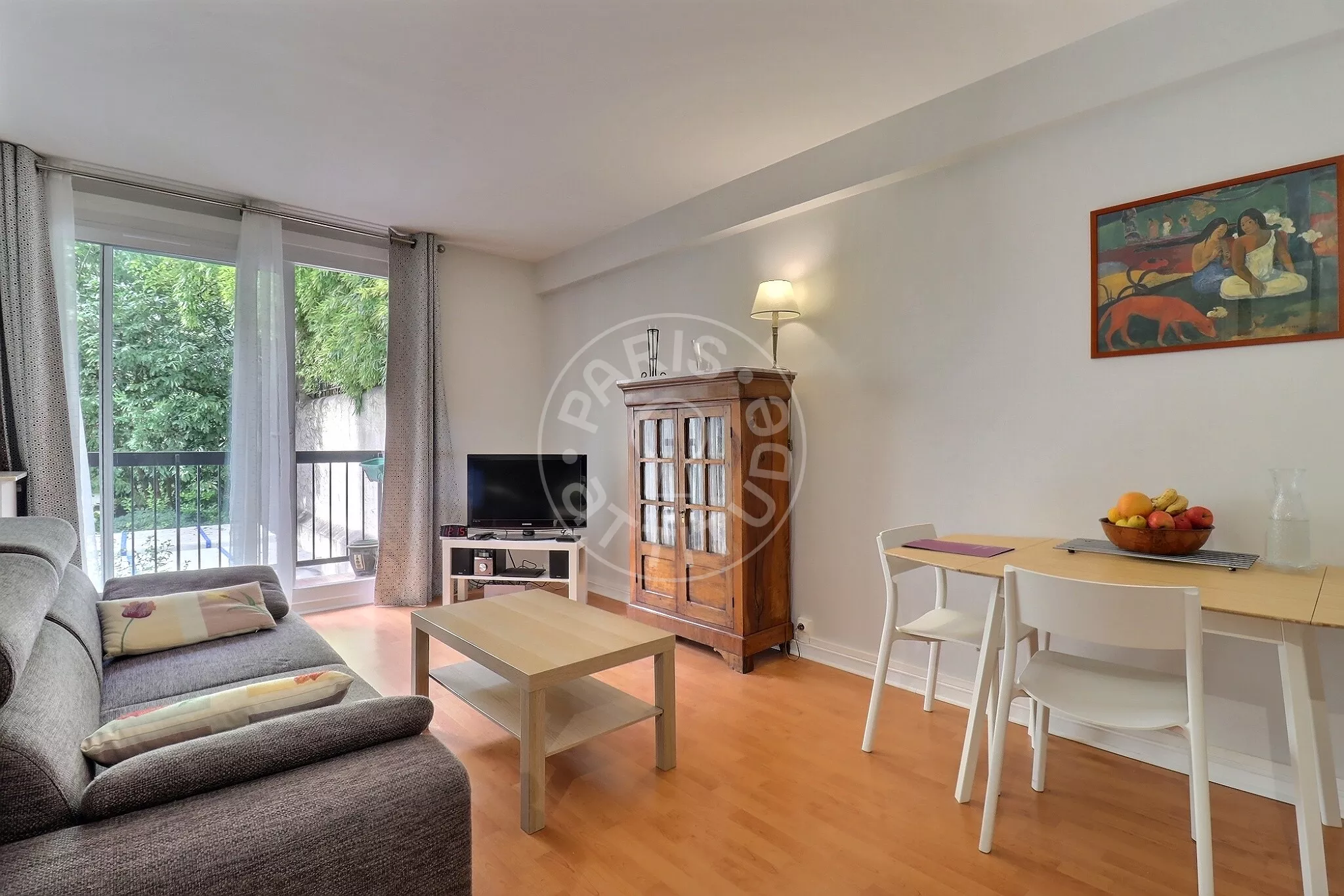 Appartement Rue de la Tour à Paris