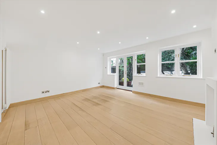 House Byron Mews in Greater London