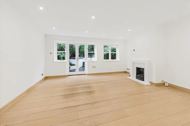House Byron Mews in Greater London