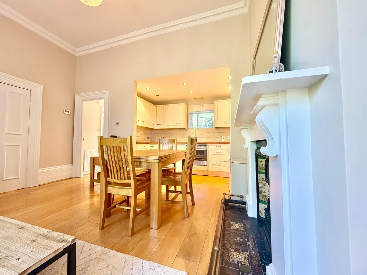 Flat Haverstock Hill in Greater London