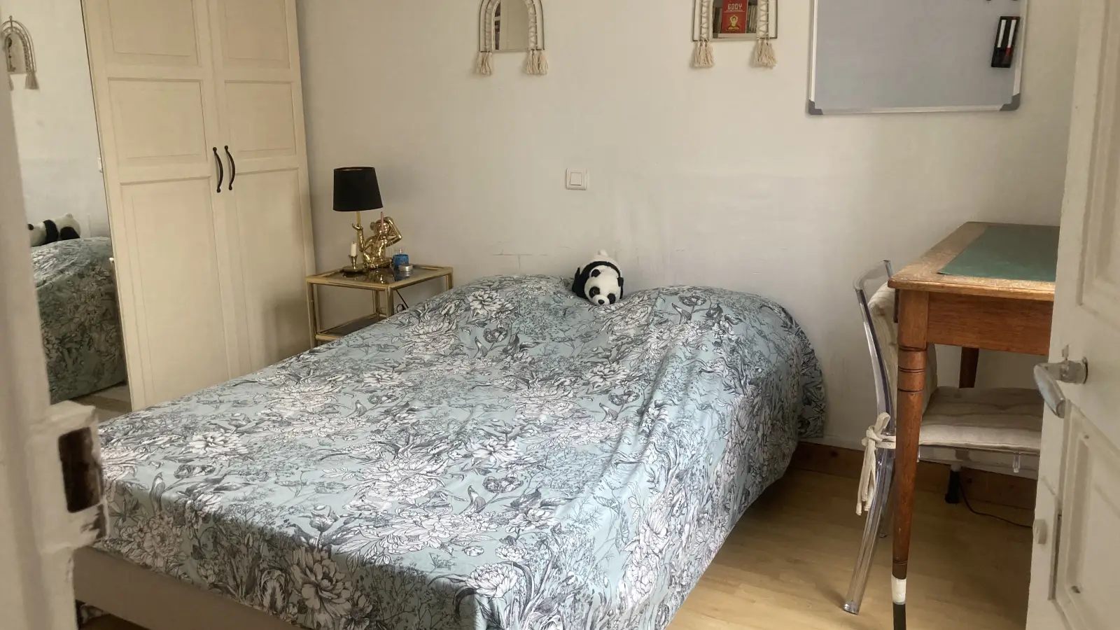 Flat Rue Pajol in Paris