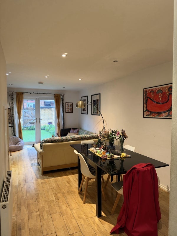 Room Canterbury Place in Greater London