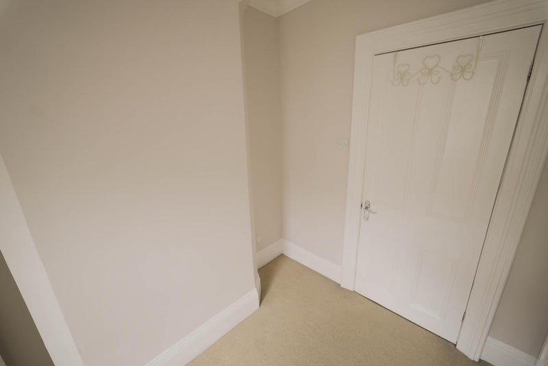 Room Amherst Road in Greater London