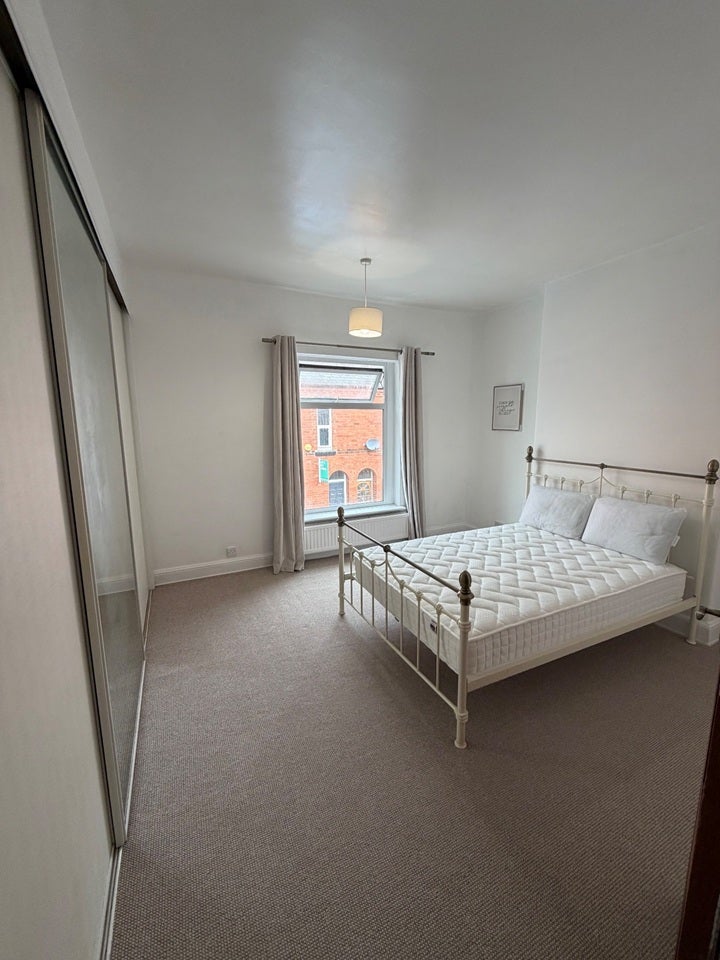 Room Vernon Road in Chester