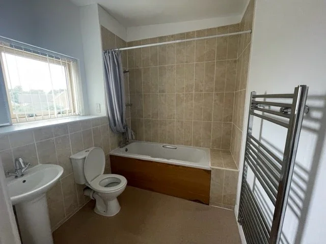 Flat Broad Green in Wellingborough
