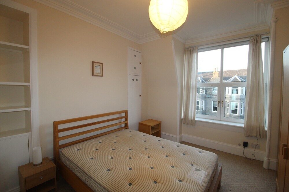 Flat Union Grove in Aberdeen City