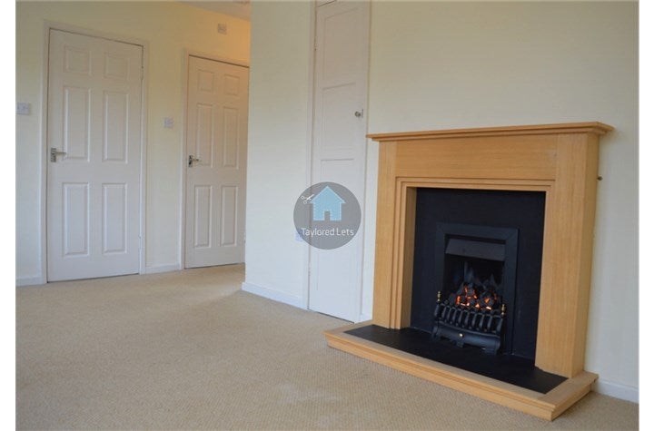 Flat Eshott Close in Newcastle upon Tyne
