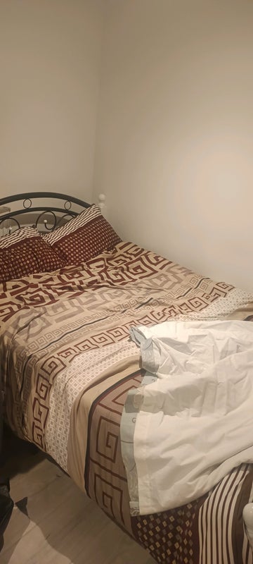 Room Brayards Road in Greater London