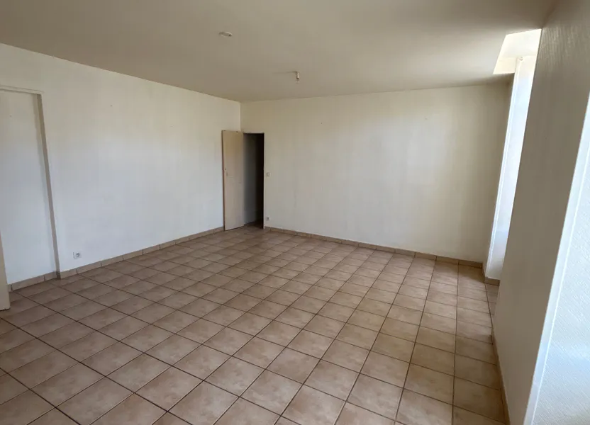 Appartement D 241 à Neuvy-sur-Loire