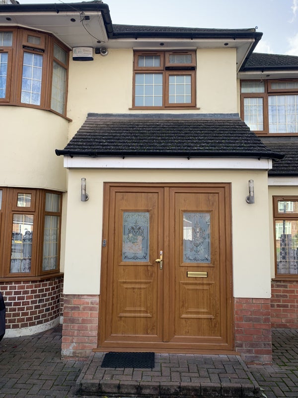 Room Radnor Way in Slough