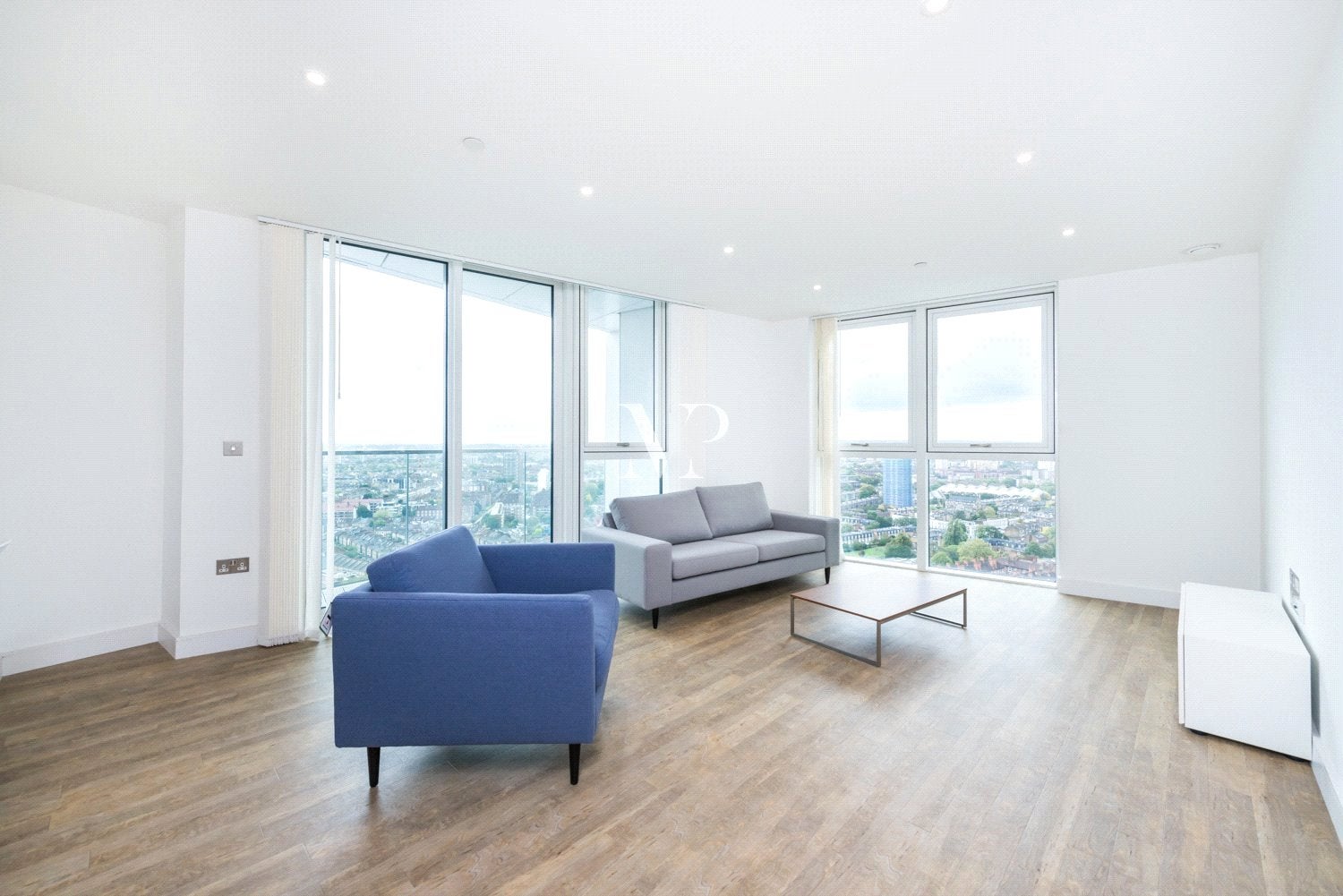 Flat Wandsworth Road in Greater London