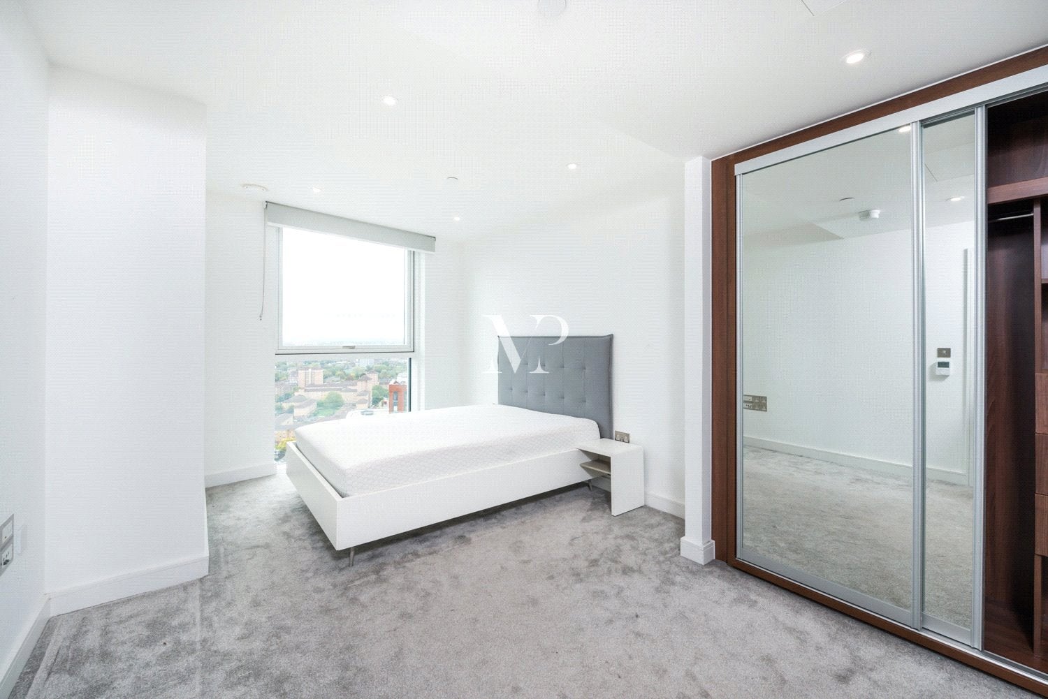 Flat Wandsworth Road in Greater London