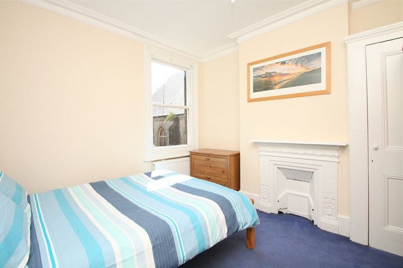 Room Grenaby Avenue in Greater London