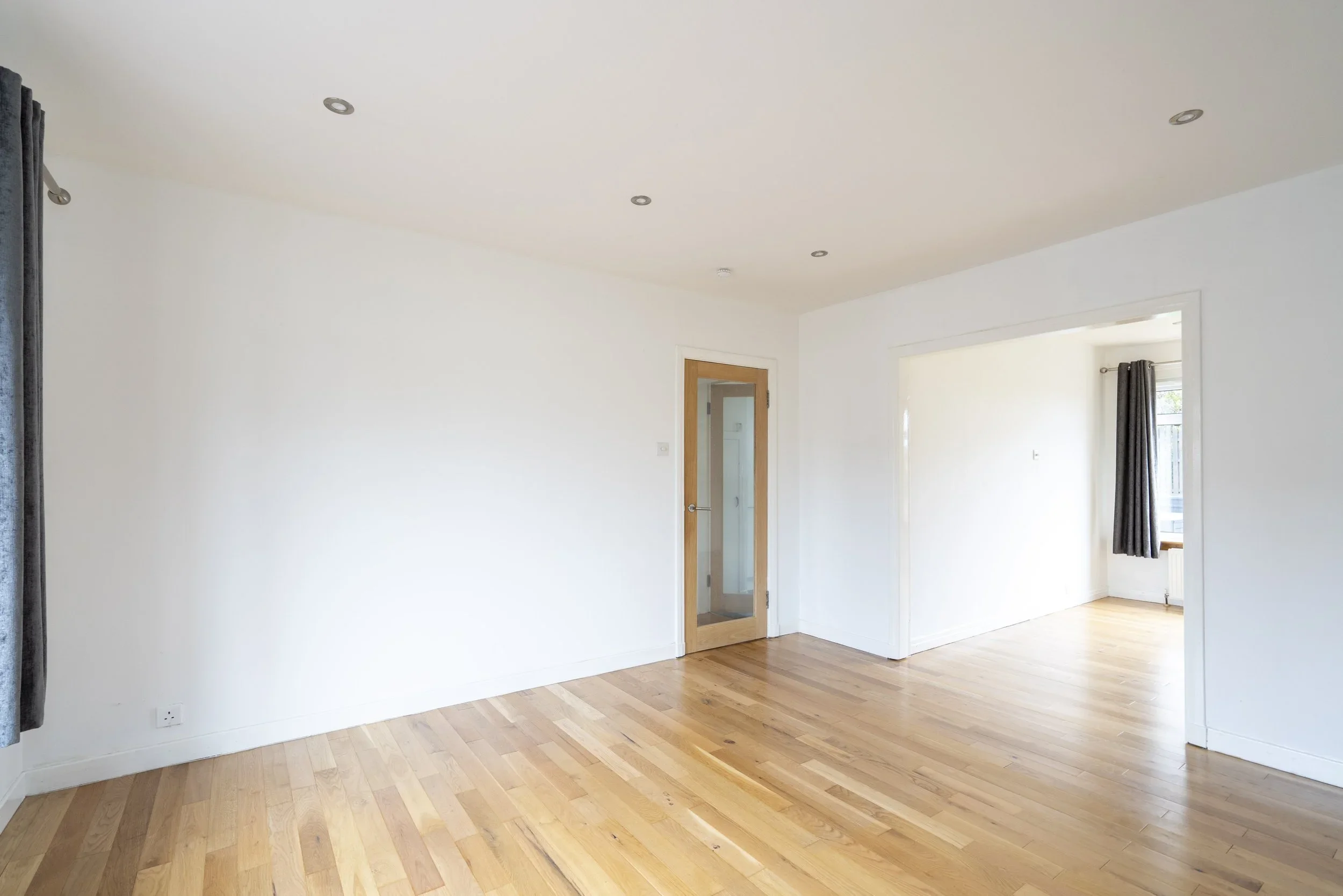 House Swanston Avenue in City of Edinburgh