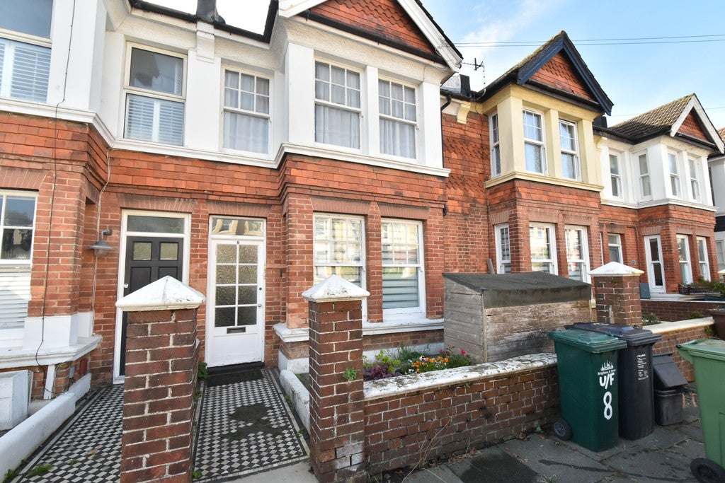 Flat Frith Road in Portslade by Sea