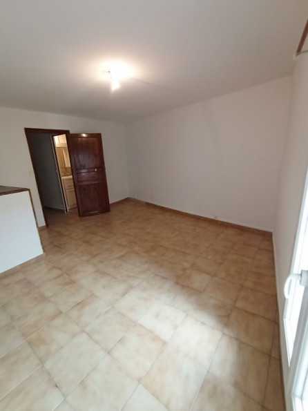 Appartement Route de Saint-Pargoire à Saint-Pons-de-Mauchiens