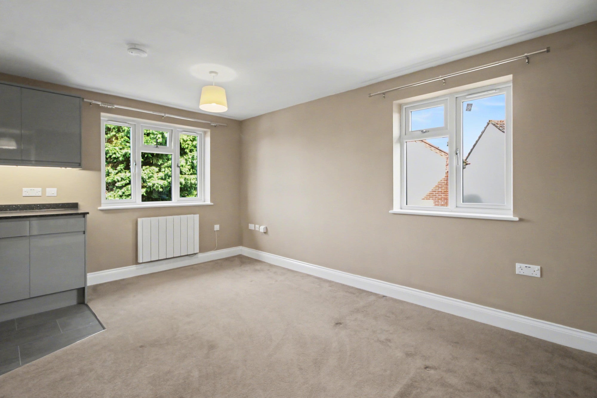 Room Ash Street in Guildford
