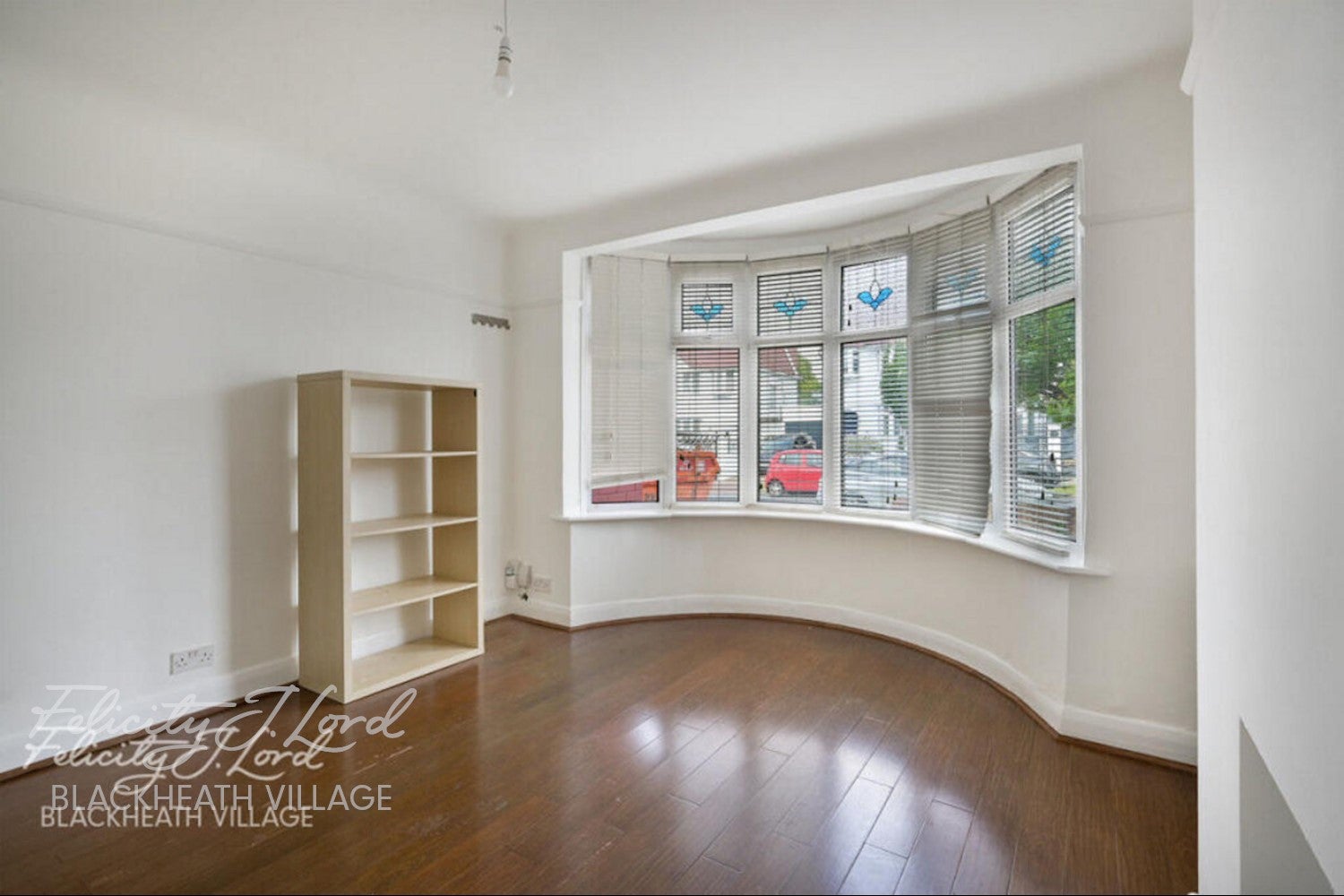 House Broad Walk in Greater London