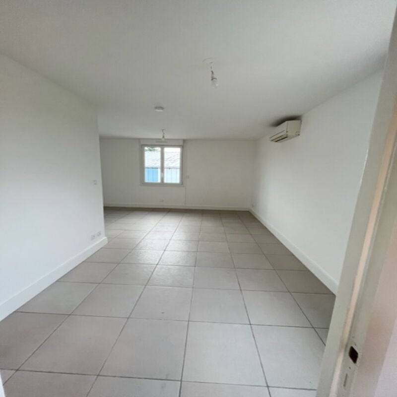Flat Avenue de Sommières in Castries