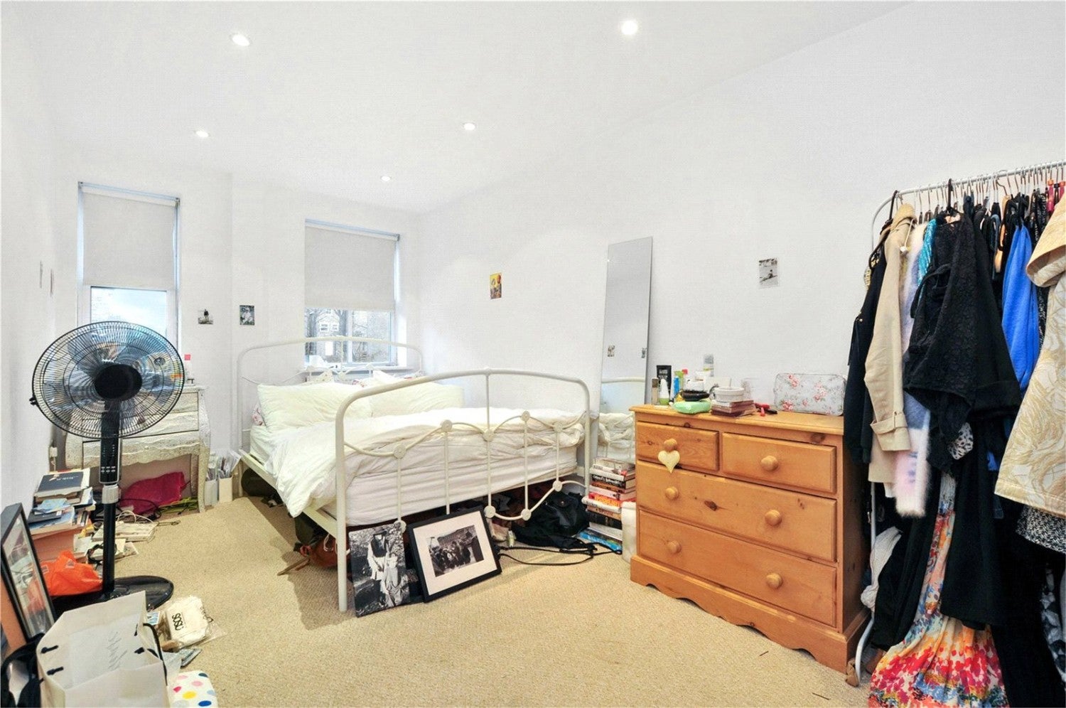 Flat Sandringham Road in Greater London