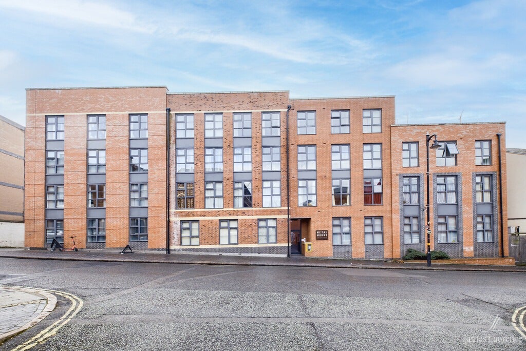 Flat Warstone Lane in Birmingham