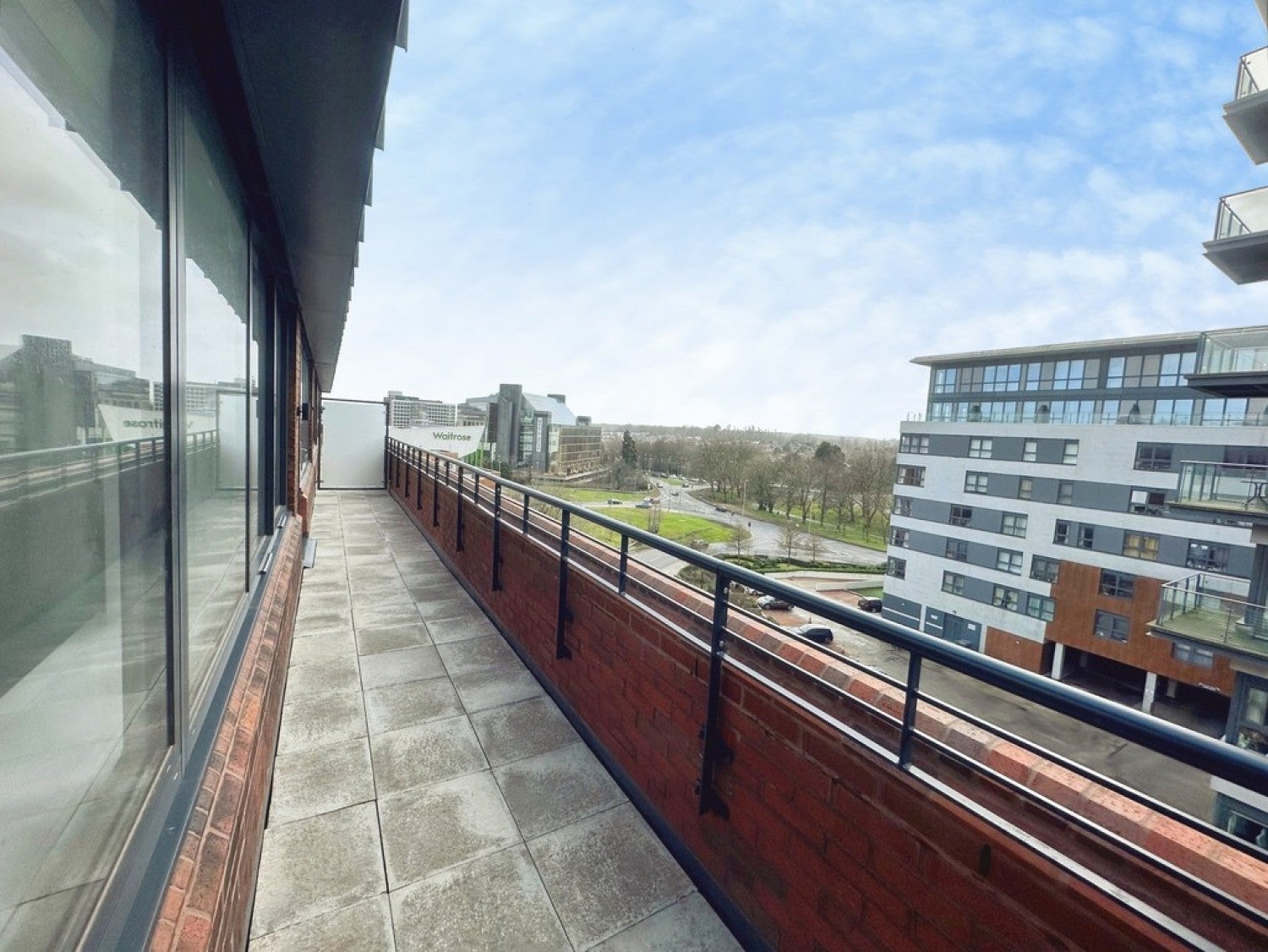 Flat Alençon Link in Basingstoke and Deane