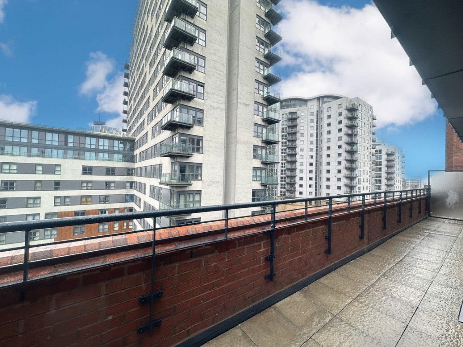 Flat Alençon Link in Basingstoke and Deane