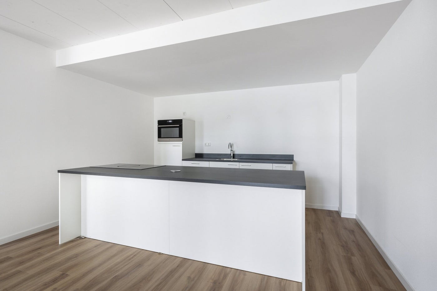 Appartement Westzeedijk 6