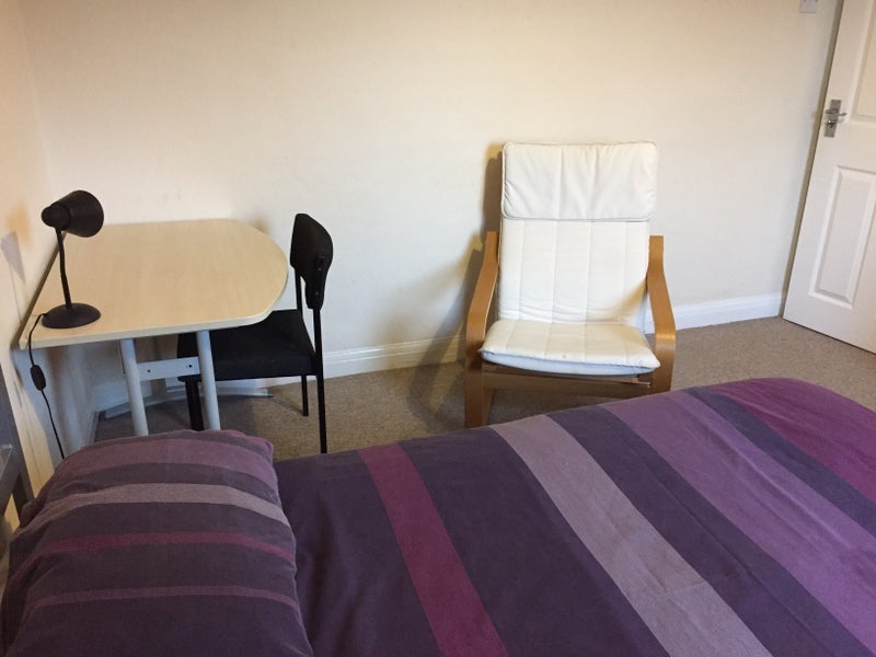 Room Filton Avenue in Bristol