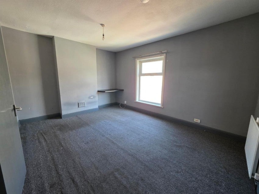 Flat Willingham Street in Grimsby