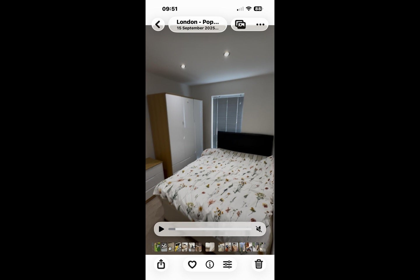 Room Indigo Mews in Greater London