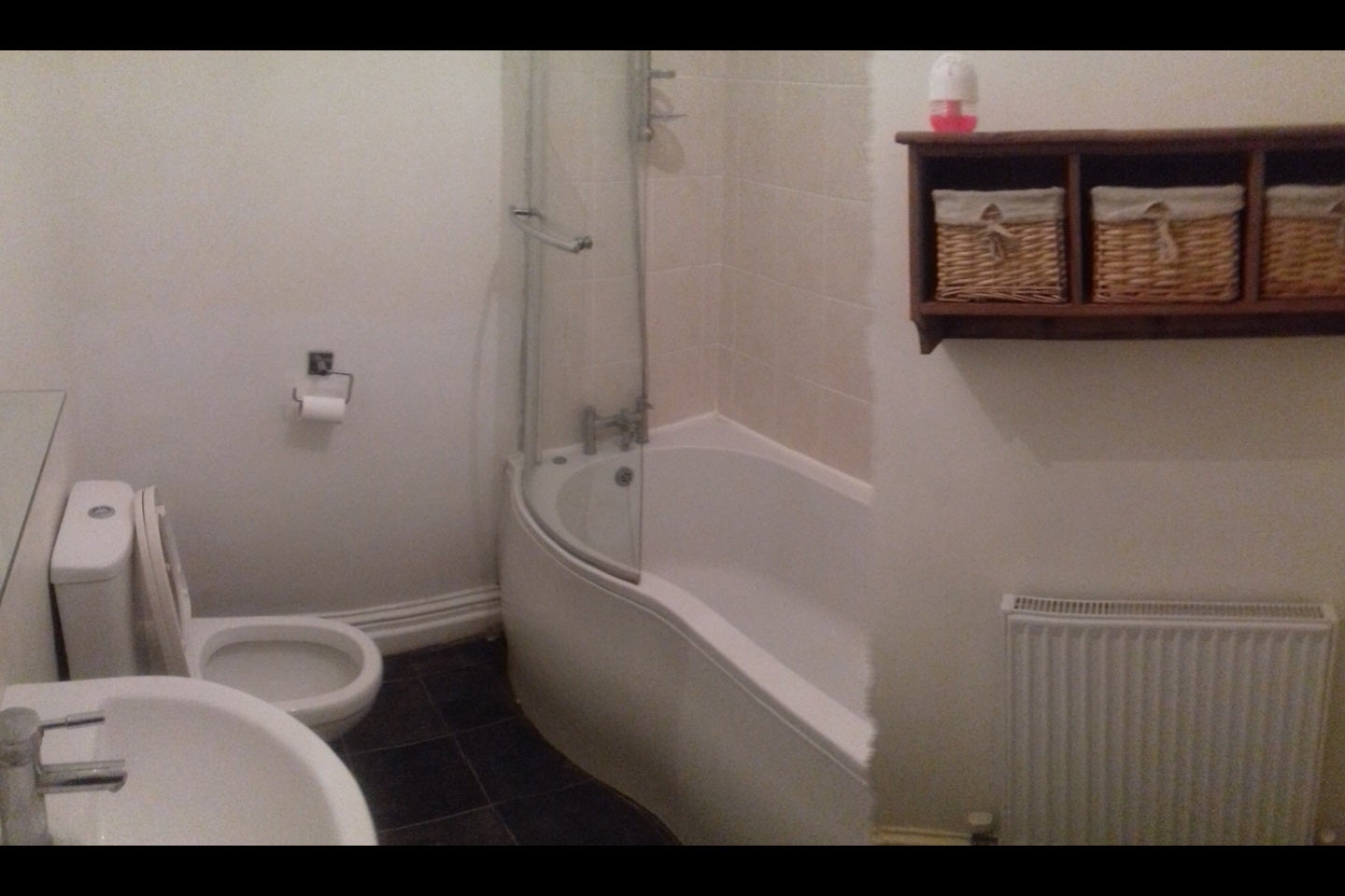 Flat Elmbridge Road in Gloucester