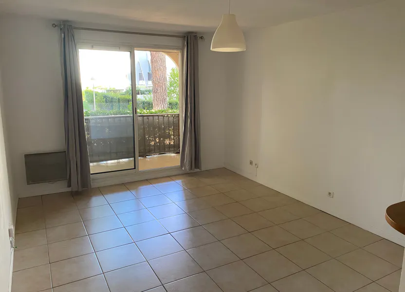 Flat Rue Frédéric Mistral in La Grande-Motte