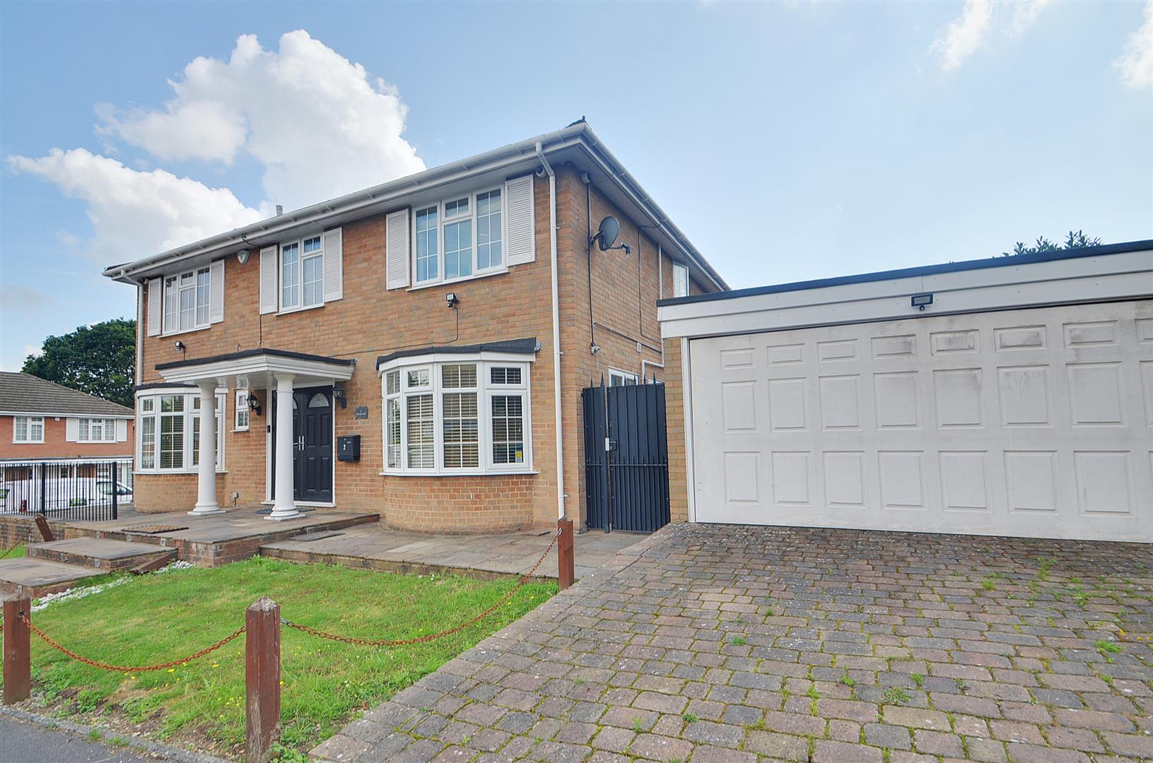 House Leavesden Road in Greater London