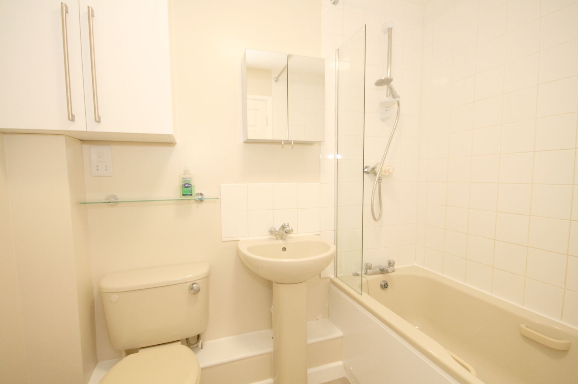 Flat Kimber Close in South Oxfordshire