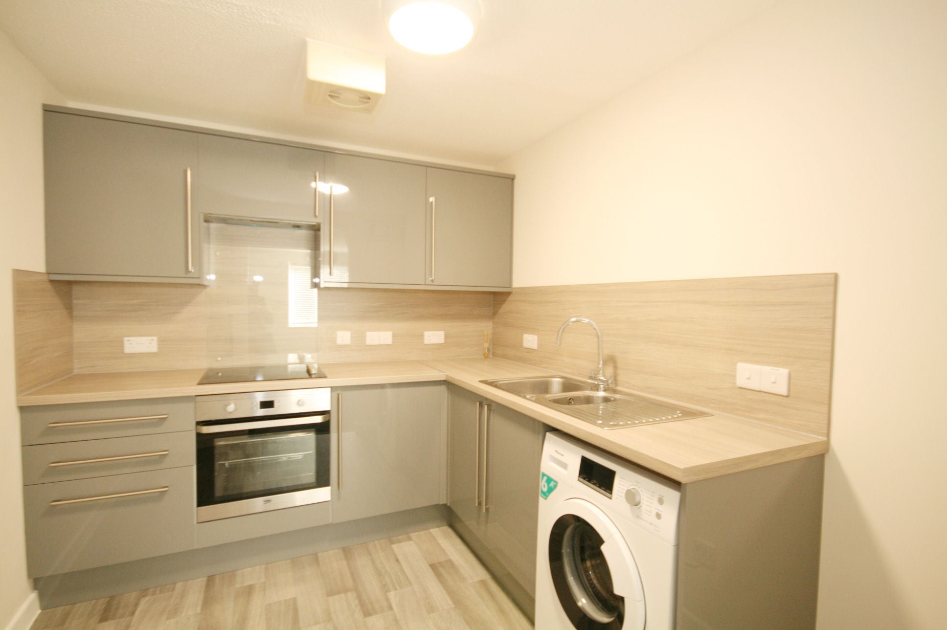 Flat Kimber Close in South Oxfordshire