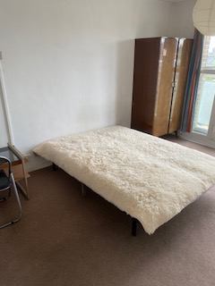 Room Trelawney Estate in Greater London