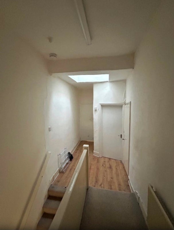Room Danehurst Street in Greater London