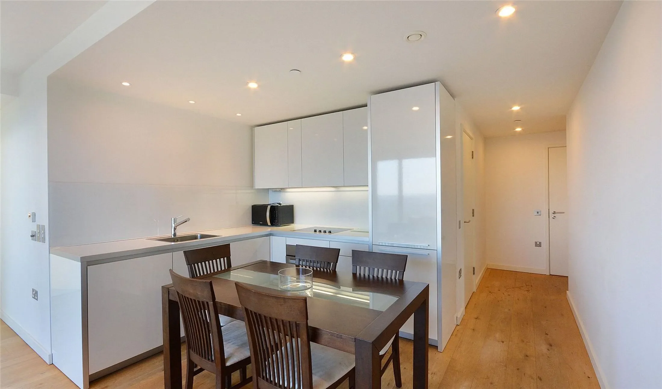 Flat Walworth Road in Greater London