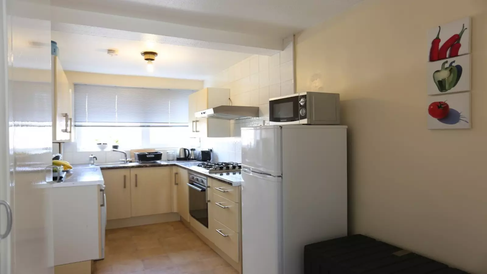 Flat Pickard Gardens in Greater London