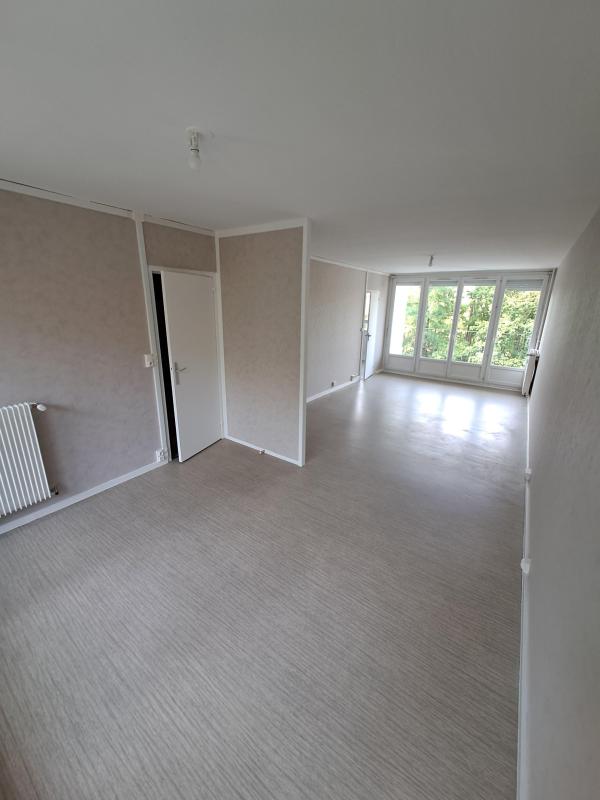 Flat Rue de Tambour in Reims