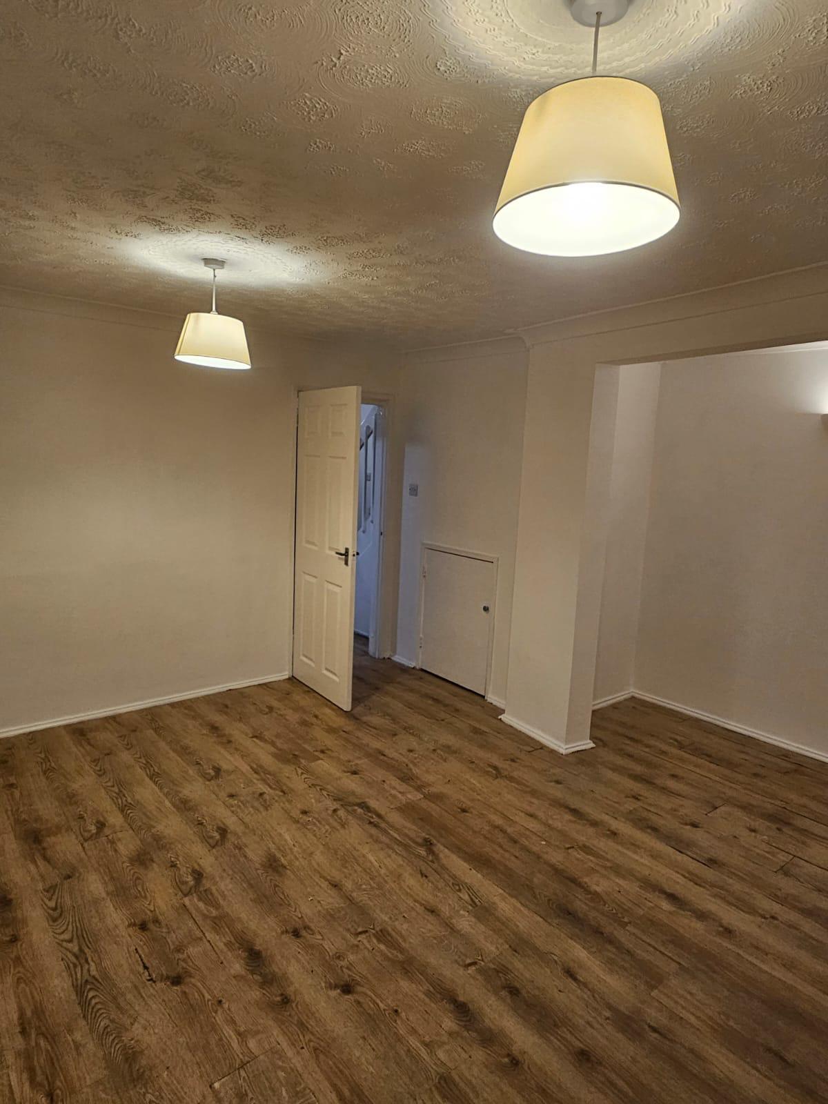 House Mistley Side in Basildon