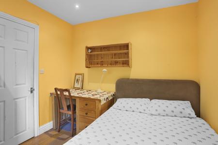 Room Carthouse Cottages in Guildford