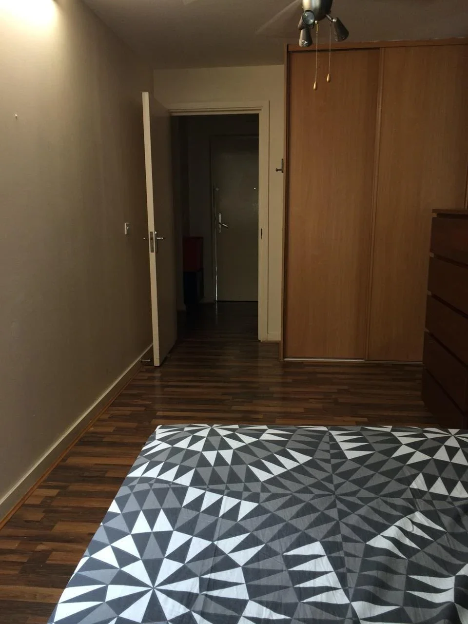 Flat Prince Regent Road in Greater London