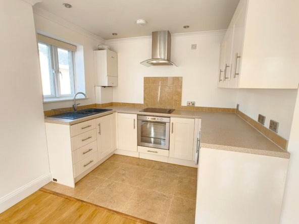 Flat Regent Street in Burnham-on-Sea