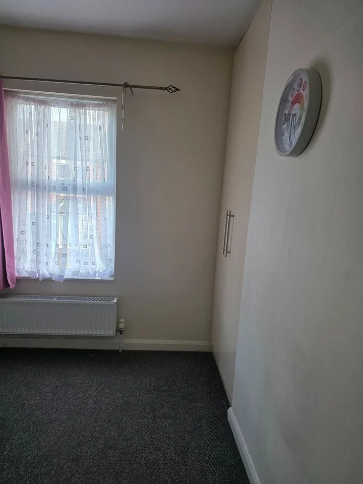 Room Chester Road in Watford
