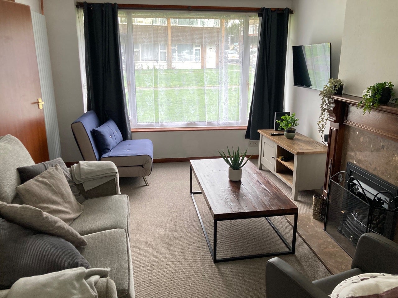 Room Rhodaus Close in Canterbury