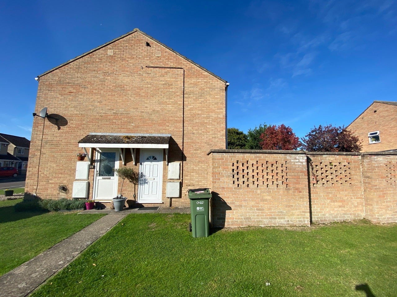 House Sovereign Road in Bridgwater