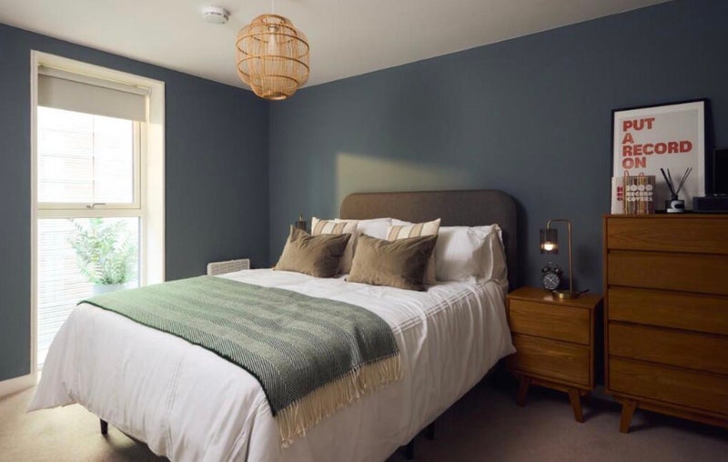 Room Dearmans Place in Salford